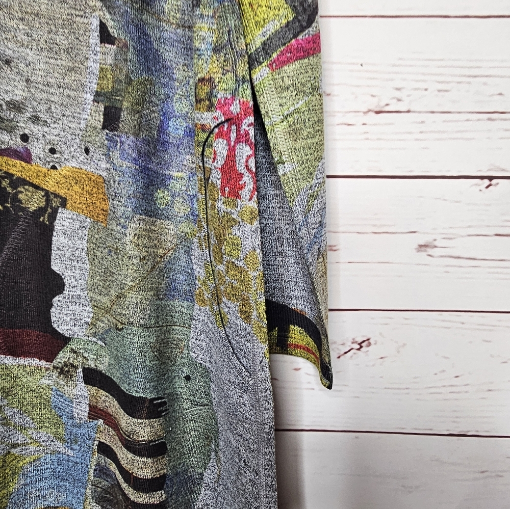 Inoah Wearable Art Long Sleeve V-Neck Bold Tunic - Picture 8 of 14